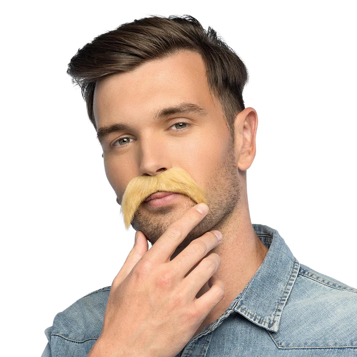 Moustaches blondes
