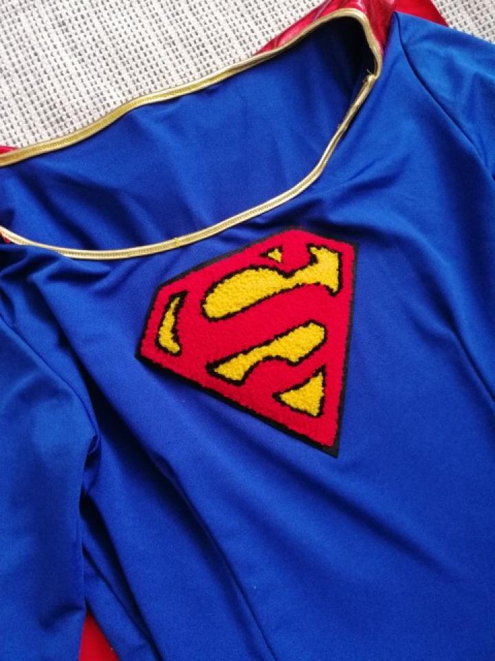 Supergirl taille XXL