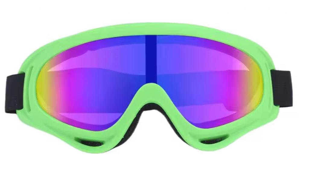 Lunettes de ski vertes avec mousse de protection