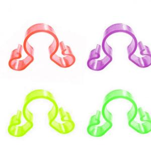 Clip double porte-fontaine pour bouteille
