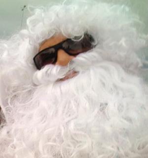 Perruque avec barbe et moustaches père noël