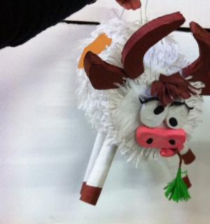 Pinata vache fabrication artisanale