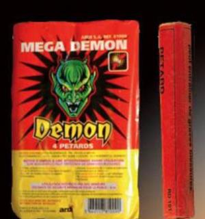 20 paquets de 4 pétards Mega demon