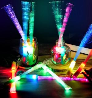 Bâton avec fibres lumineuses 27cm