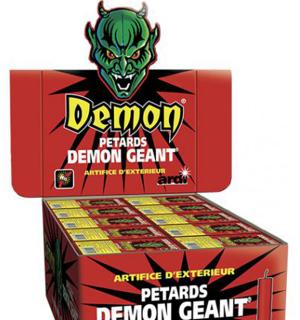 4 Paquets de 8 pétards Démon Geant