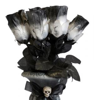 Vase gothique avec roses