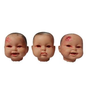 Tête de bébé décoration yeux rouges lumineux