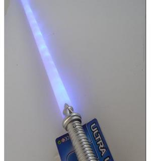 Epée lumineuse et sonore